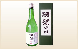 獺祭の酒粕焼酎